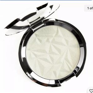 Becca Shimmering Skin Perfector pressed in Golden Mint Full Sz Brand New In Box